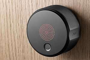 Yves Behar's iPhone operated smart lock lets the right ones in #tech