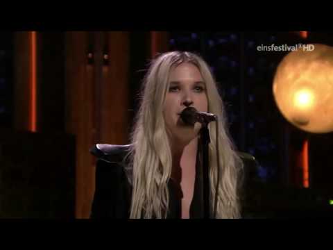 Wild Belle - Throw Down Your Guns - The Tonight Show Starring Jimmy Fallon 2016 apr04 Stabilized