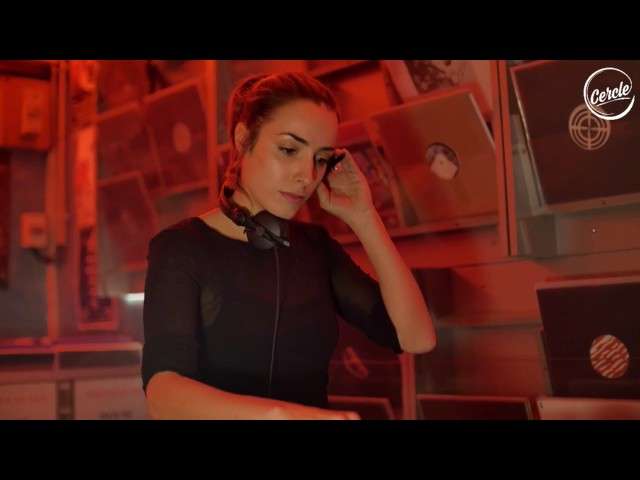 Livia 100% vinyl DJ set @ Techno Import #TechHouse #FemaleDJs