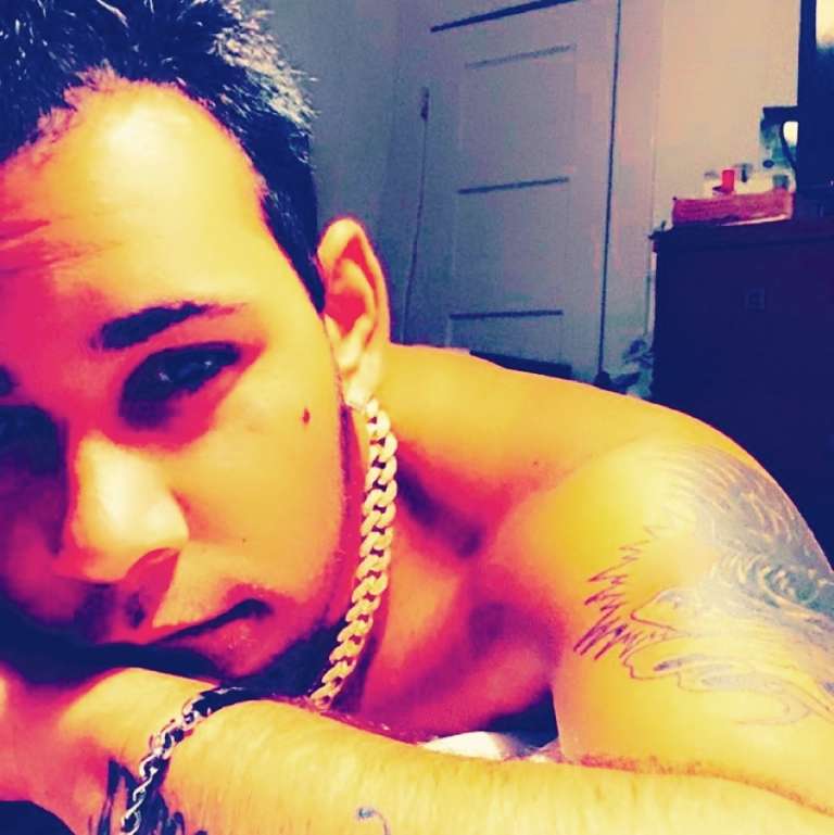 Story by @giovanni568 posted on November 16, 2020