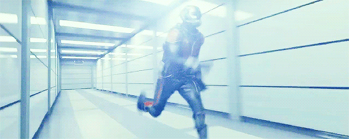 Here's the full Marvel's "Ant-Man" trailer and it looks pretty good!