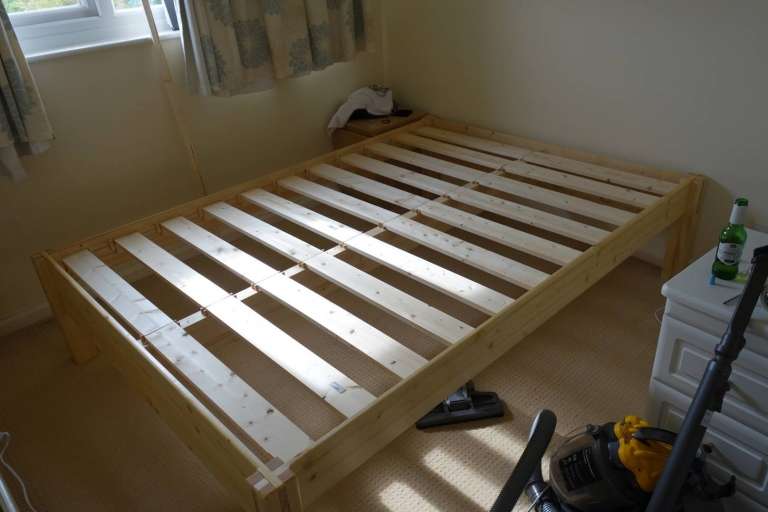 No screws or bolts wooden bed frame