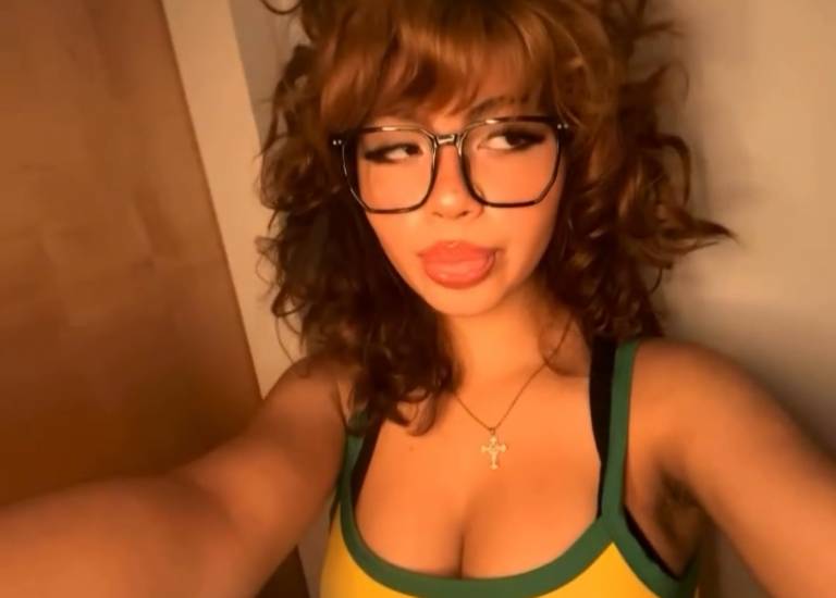 Story by @RosaCutie posted on October 10, 2024