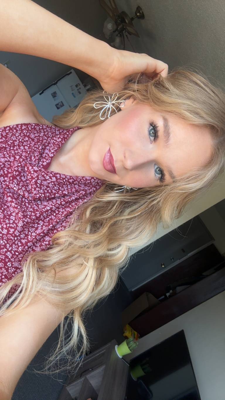 Add snap @thatf**kinkiddo #vibes #friends