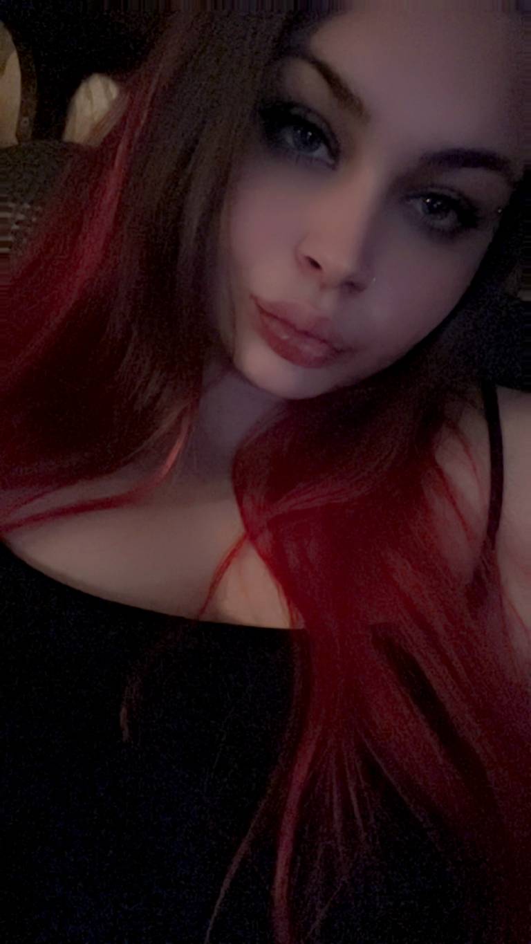 Story by @Qveenk posted on March 24, 2025