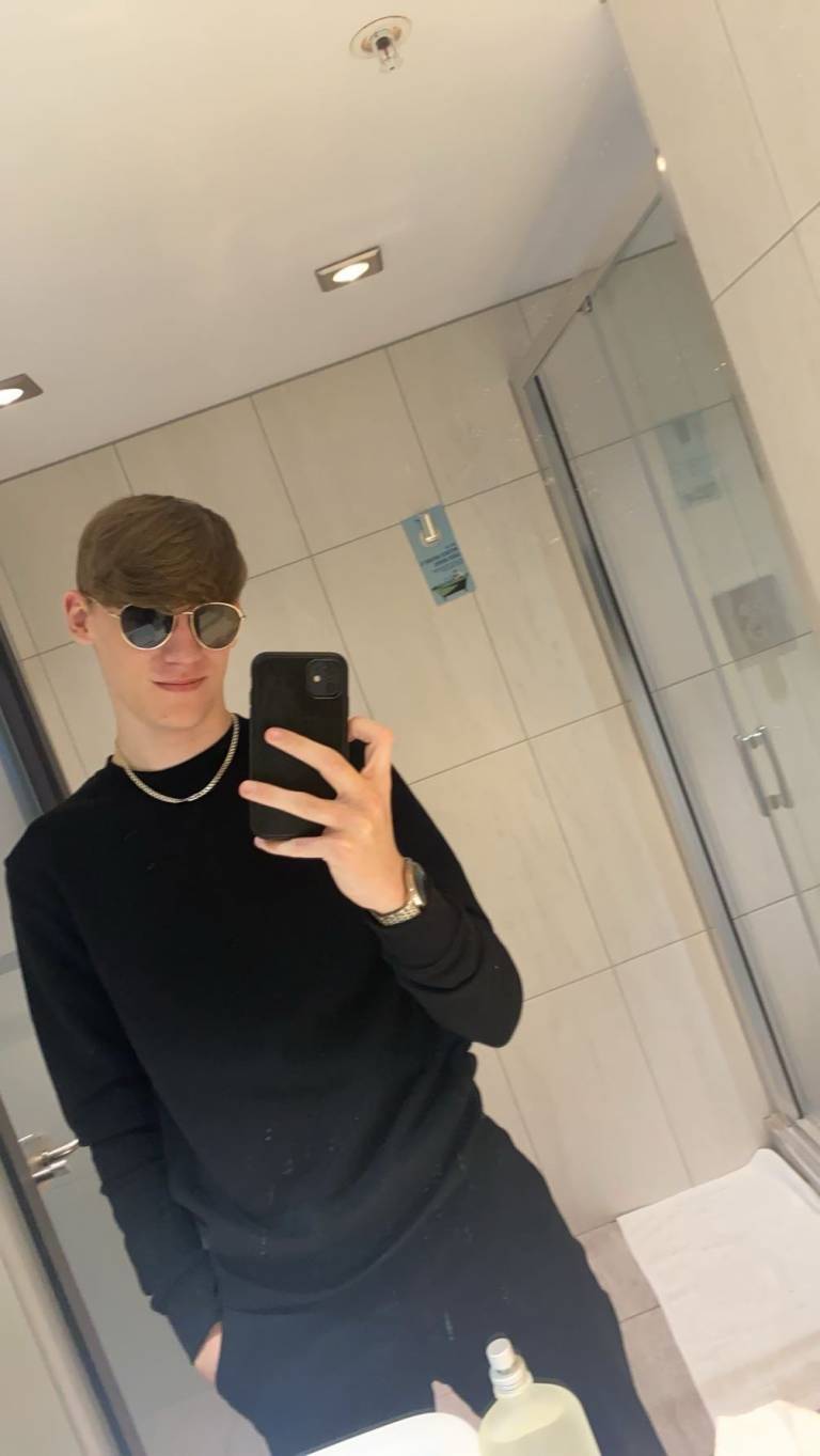 ladies let’s get talkin just joined the app not a clue what the vibes like