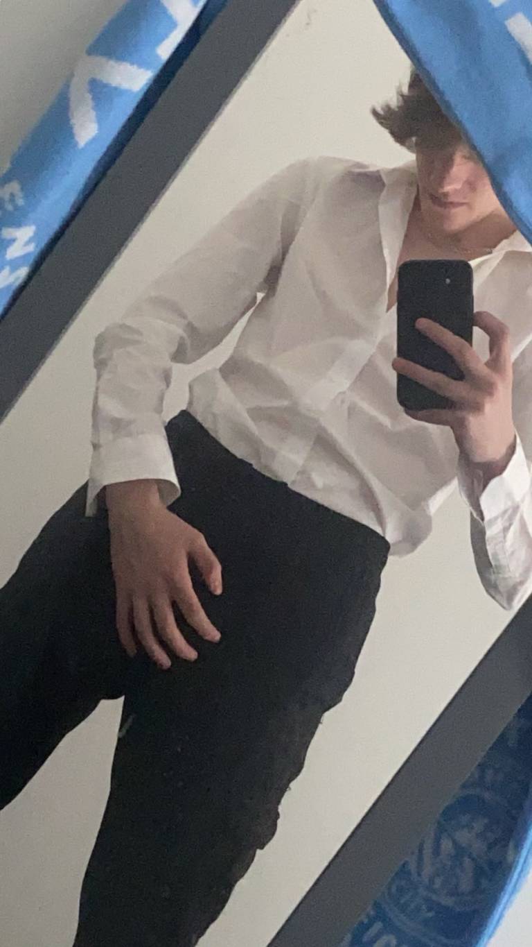 love a dress up don’t we