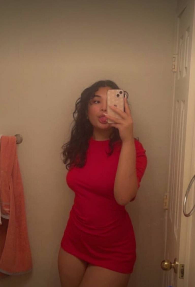 Story by @goddessvalo posted on May 14, 2025