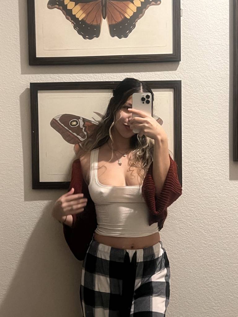 Story by @khyluvs posted on May 17, 2025