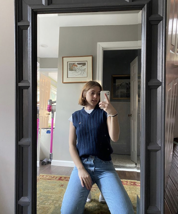 Am looking into something serious 🥰