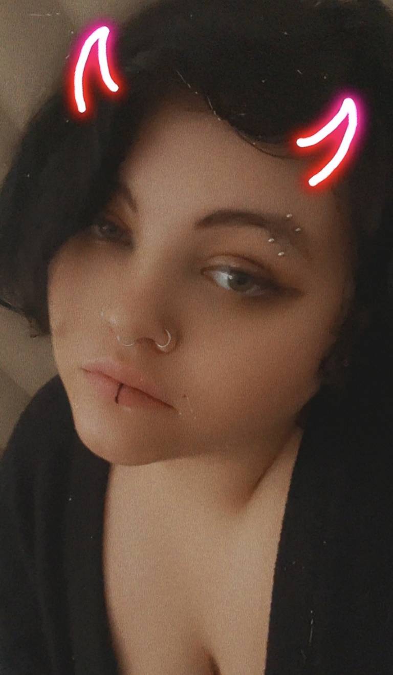 🍃💨Bored hmu on snap @starzcrowngutz