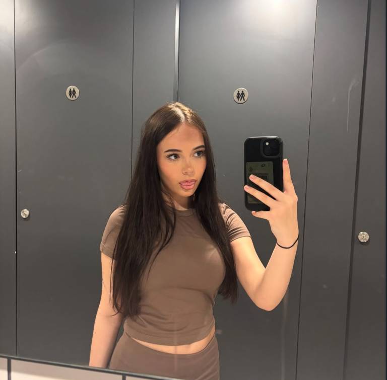 Story by @hannahdo posted on September 11, 2025