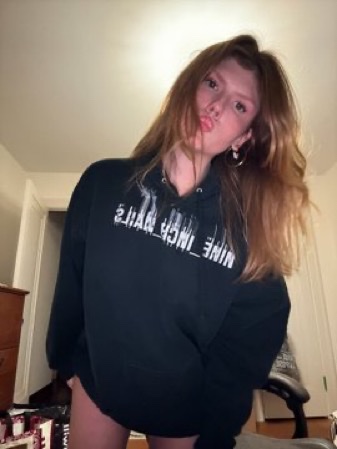 Story by @samantha29 posted on November 2, 2025