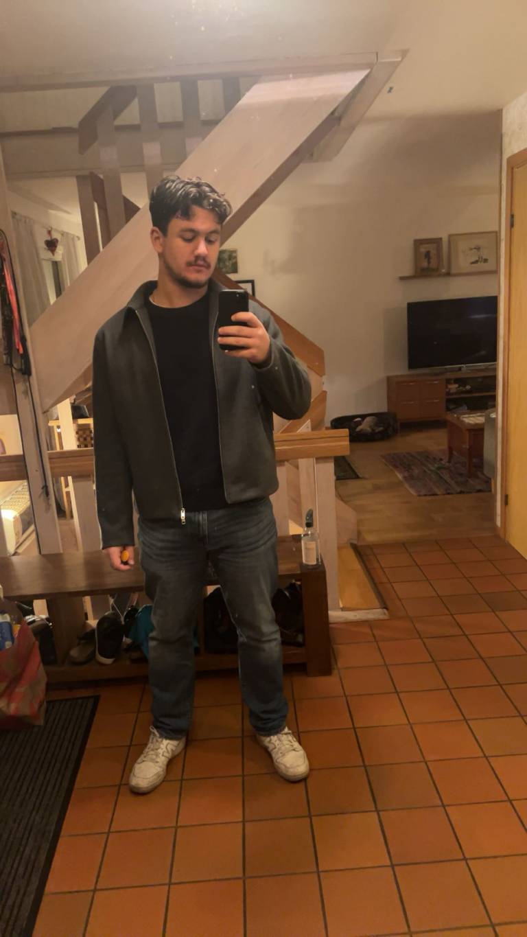 Hmuu for whatever im new here