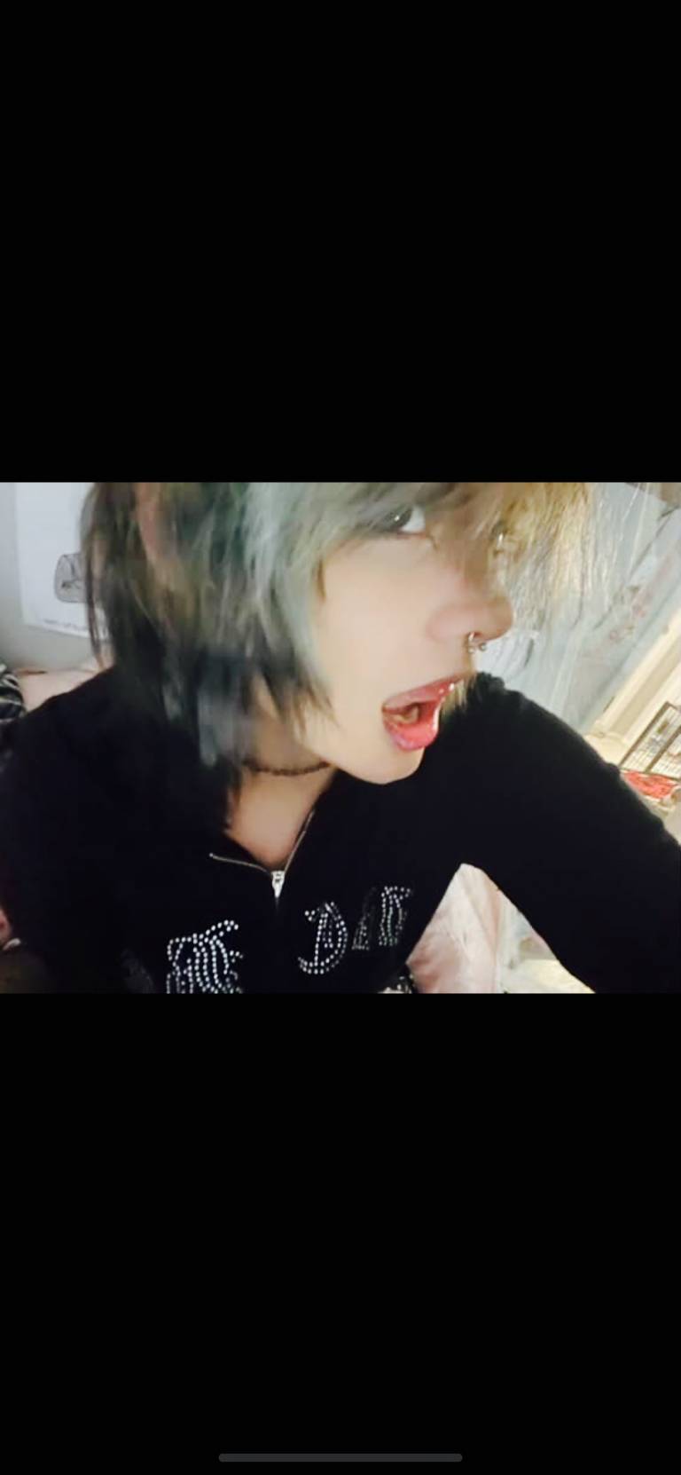 Story by @kittikat posted on November 27, 2025