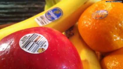 #DidYouKnow: Fruit Stickers Are Edible!