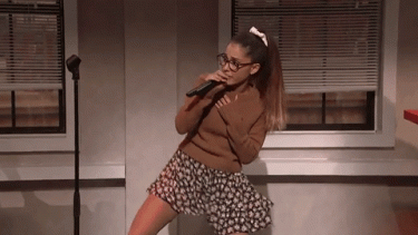 Ariana Grande Sings Like Britney Spears, Shakira, Rihanna, Celine Dion, Whitney Houston on SNL