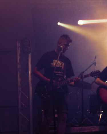 Girls add me on kik :piviuhuh