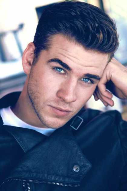 What is Liam Hemsworth's snapchat username?