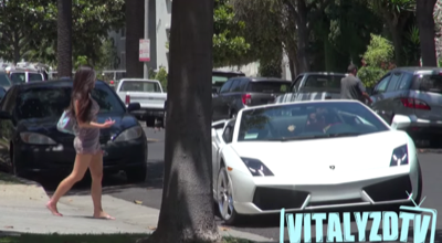 See This Guy Pickup Girls In A #Lamborghini Without Talking! You Will Be Shocked!