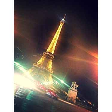 My ♥️ goes to #Paris