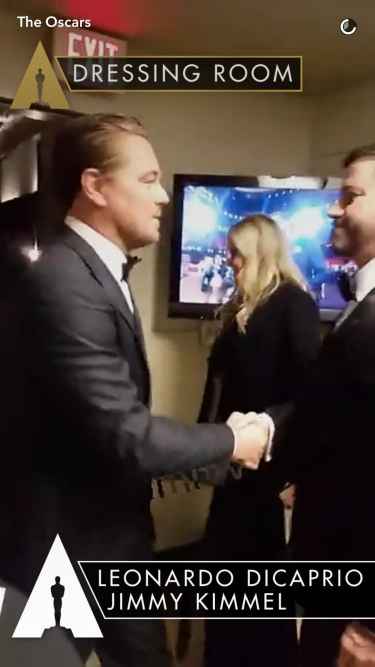#Oscars2017: Leonardo DiCaprio backstage congratulates Jimmy Kimmel for his job hosting the Oscars