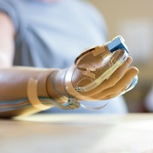 #Science: A #Prosthetic Hand That Sends Feelings to Its Wearer