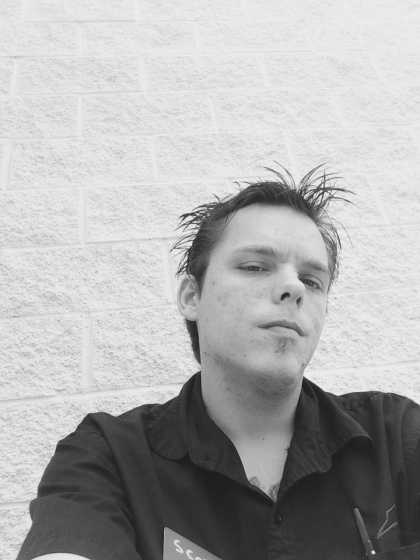 bored af looking for someone to kik with