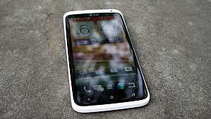 Three Reasons Not to Buy the HTC One X | #android #gadget_smartphone
