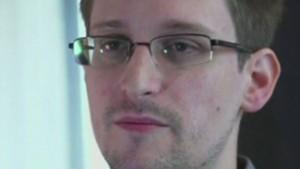 Snowden on the run, seeks asylum in Ecuador #NSA
