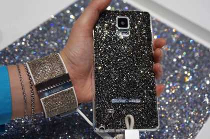 The "Swarovski for Samsung" Features Galaxy Note 4 and Gear S Tizen Encrusted With Luxury