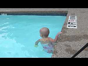 #Viral_videos: #Baby Swimming Across The Pool