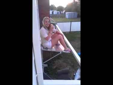 Drunk girl thinks she's not gonna fall from the roof... watch what happens next...