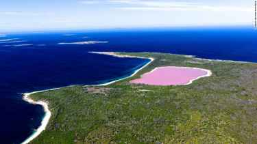 Lake Hillier, Australia's Colored Pink Lake