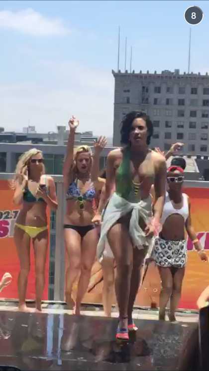 Snapchat Demi Lovato Pool Part Concert At WaterMarke Tower!