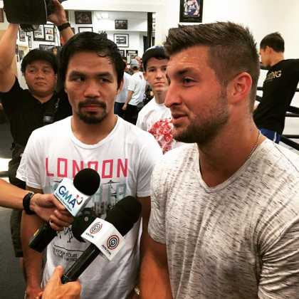 Tim Tebow Visits Manny Pacquiao... Does this mean that the God Almighty is on the sides of Pacquiao? Watch out Mayweather!