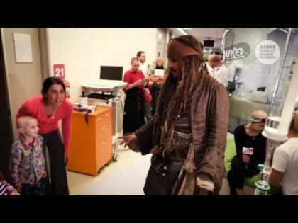 Johnny Depp Visits Children's Hospital as Captain Jack Sparrow