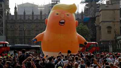 #TrumpBaby balloon takes flight in #London protests