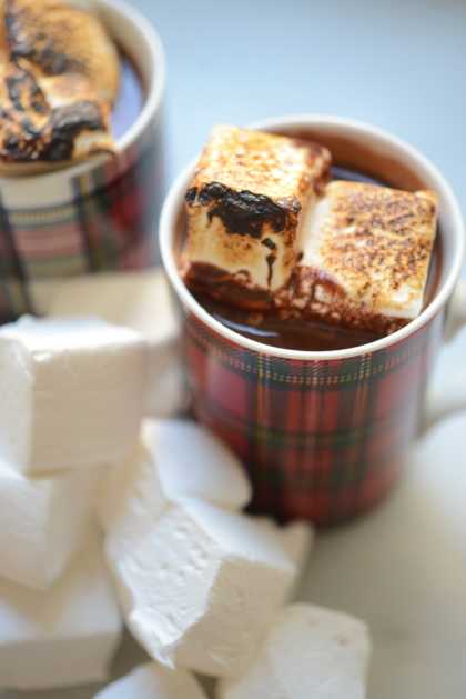 Decadent Hot Chocolate #Recipe | #HotChocolate