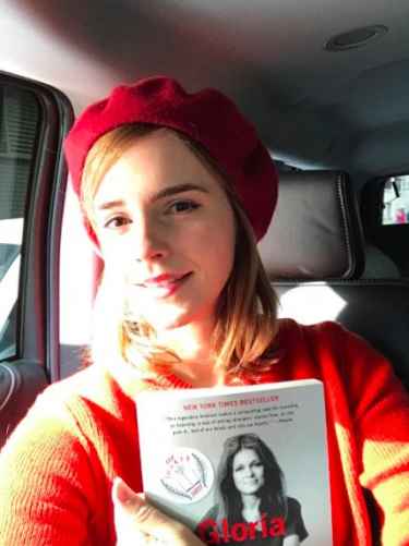 Emma Watson shares a photo tweet in support of #InternationalWomensDay ❤️