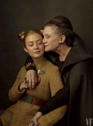 Carrie Fisher and daughter Billie Lourd in 'Star Wars: The Last Jedi'