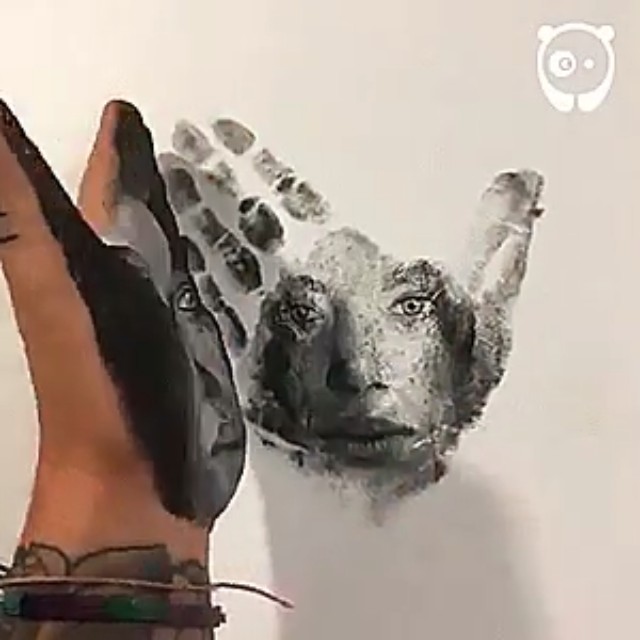 This guy paints using his palm